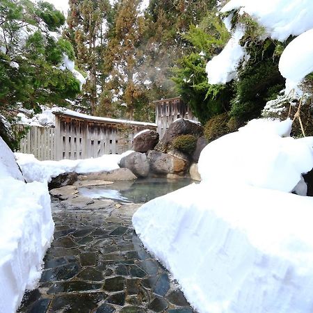 Miyamaso Hotel Takayama  Bagian luar foto