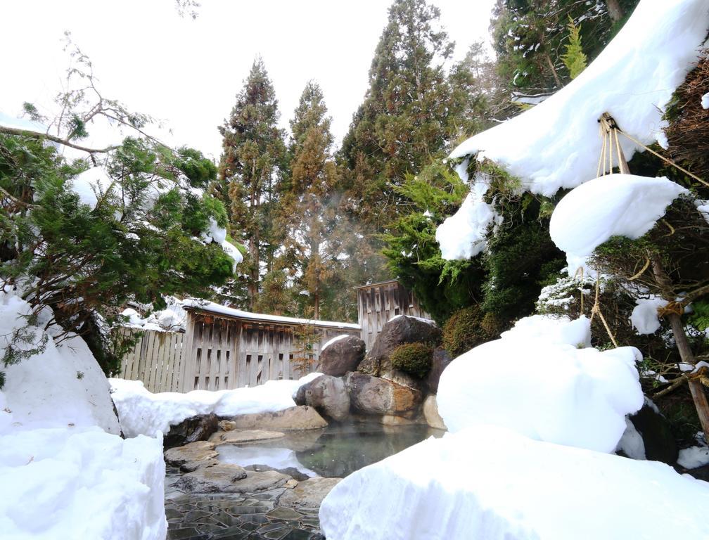 Miyamaso Hotel Takayama  Bagian luar foto